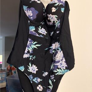 Cupshe Black One-Piece Swimsuit with Purple & Mint Floral Print